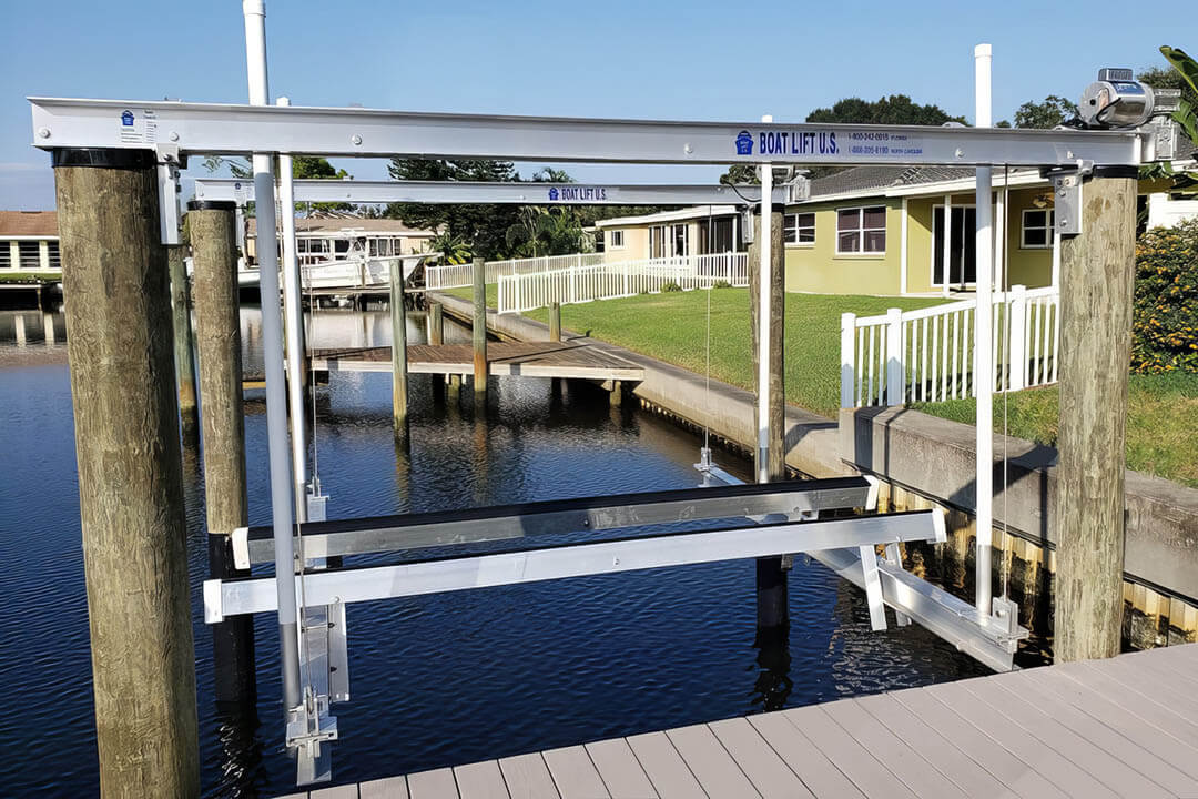 4-Pile Boat Lift for a 6K Boat - BOAT LIFT US