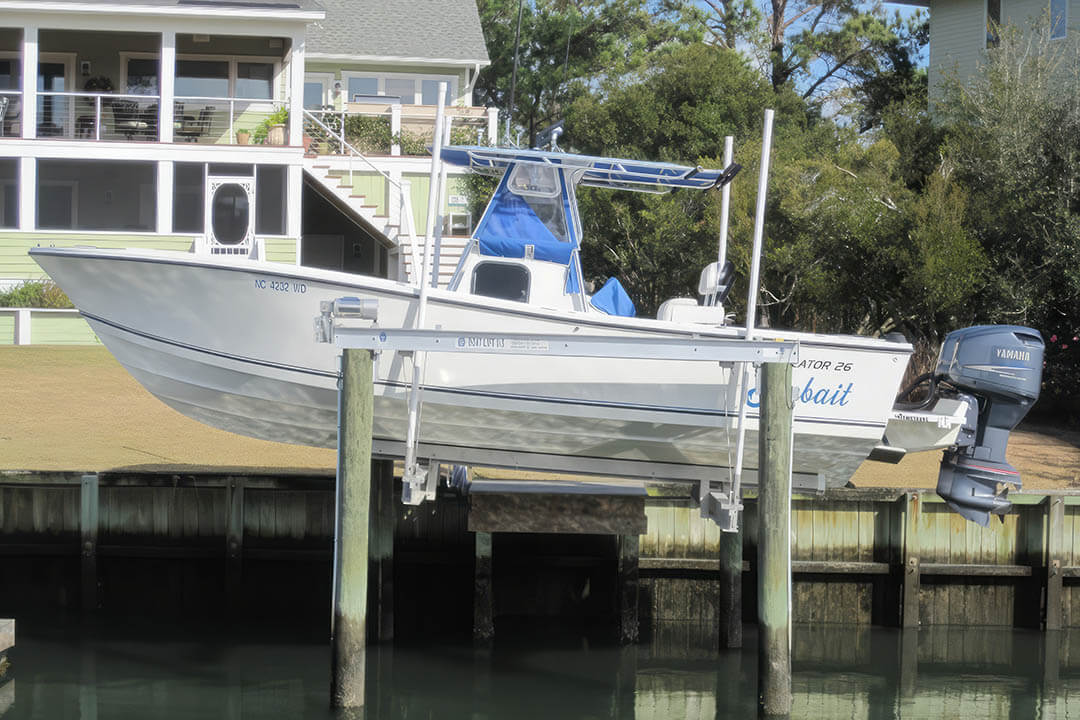 4-Pile Mounted Boat Lift - BOAT LIFT U.S.