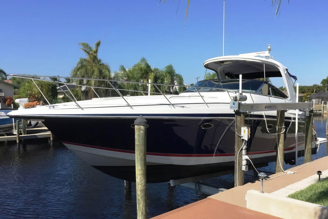 6-Pile Boat Lift - BOAT LIFT US