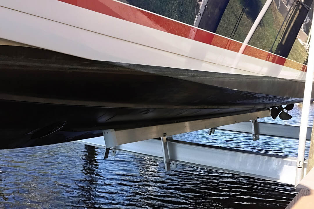 6-Pile Boat Lift - BOAT LIFT US