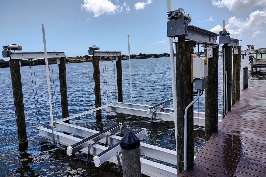 8-Pile Boat Lift for a 32K Boat - BOAT LIFT US