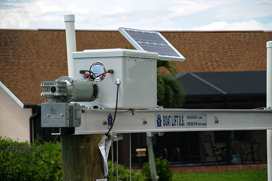 Solar Boat Lift - BOAT LIFT US